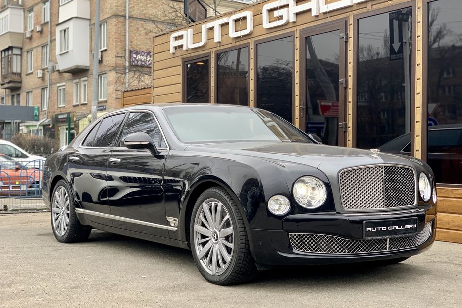 Продам Bentley Mulsanne MULLINER 2012 года в Киеве