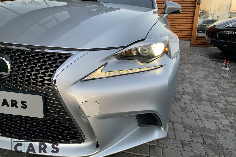 Продам Lexus IS 250 F-Sport Red Perfomance 2014 года в Одессе