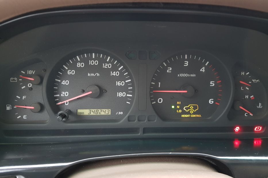 Продам Toyota Land Cruiser 100 1999 года в Одессе