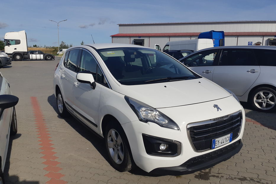 Продам Peugeot 3008 2015 года в Одессе