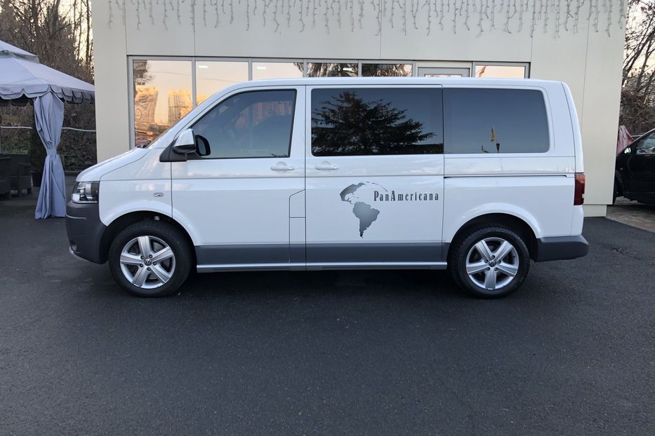 Продам Volkswagen Multivan PanAmericana 2013 года в Киеве