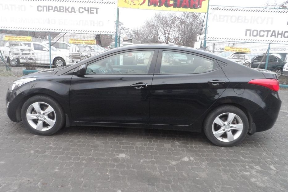 Продам Hyundai Elantra 2012 года в Днепре