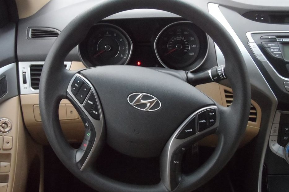 Продам Hyundai Elantra 2012 года в Днепре