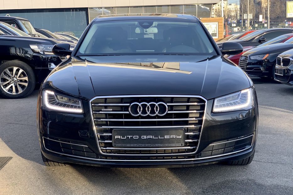 Продам Audi A8 Long 3.0L diesel  2017 года в Киеве