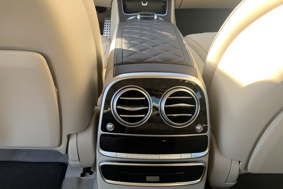Продам Mercedes-Benz S-Class 500 4-matic. Designo Exclusive 2016 года в Киеве