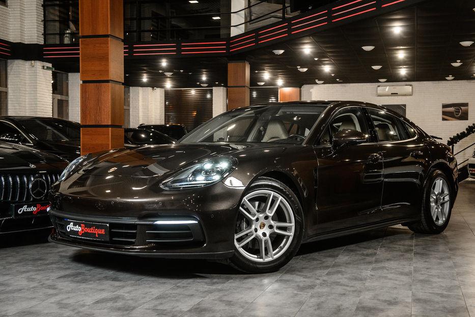 Продам Porsche Panamera 2018 года в Одессе