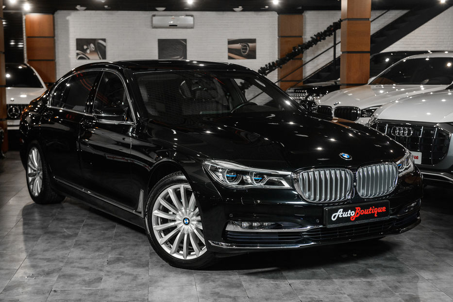 Продам BMW 730 2015 года в Одессе