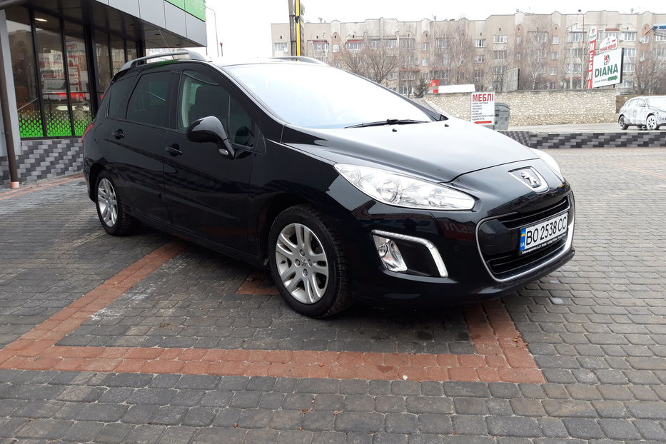 Продам Peugeot 308 SW Panorama 7 Mest 2011 года в Тернополе