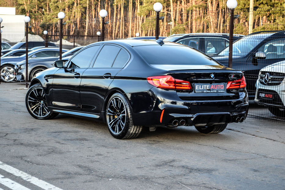 Продам BMW M5 2018 года в Киеве