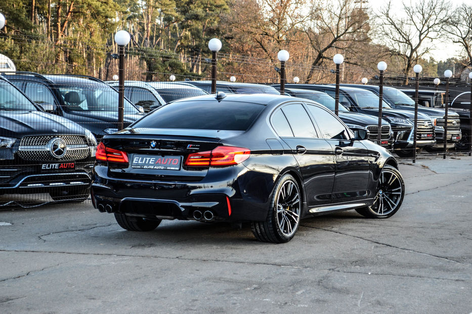 Продам BMW M5 2018 года в Киеве