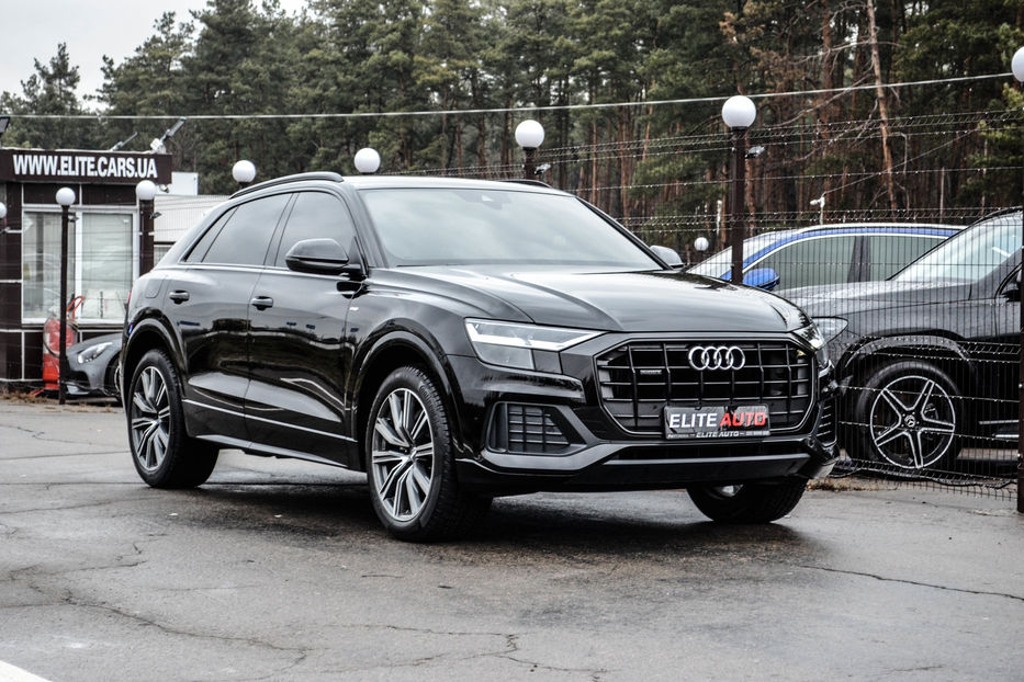Продам Audi Q8 Disel S-line 2019 года в Киеве