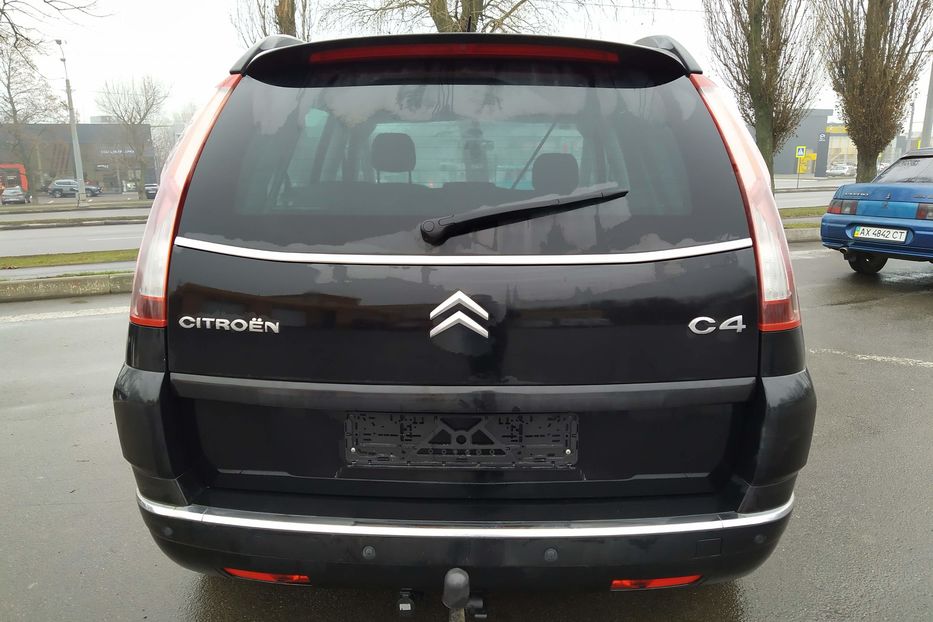 Продам Citroen C4 Picasso Grand 2009 года в Харькове