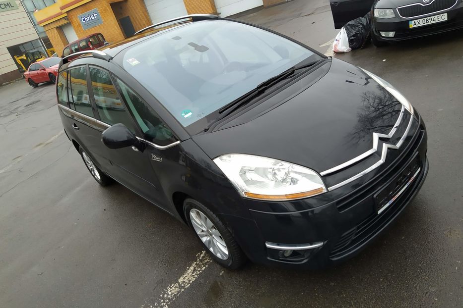 Продам Citroen C4 Picasso Grand 2009 года в Харькове