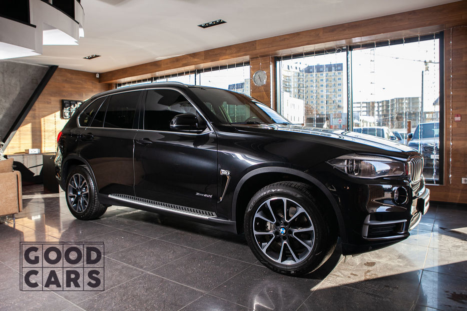 Продам BMW X5 4.0dX Led Adaptive Panorama 2015 года в Одессе