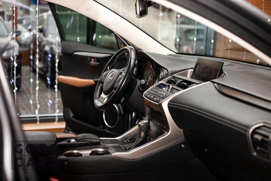 Продам Lexus NX 200 200Т 238л.с. 2015 года в Одессе