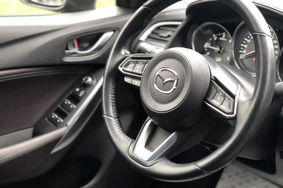 Продам Mazda 6 2017 года в Одессе