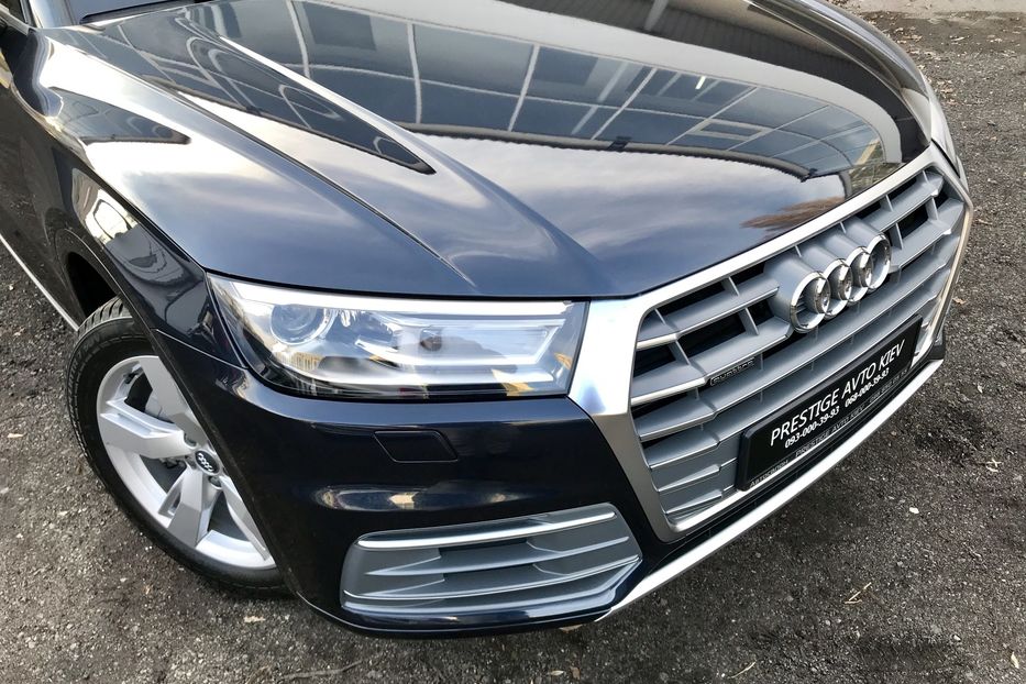 Продам Audi Q5 2.0 T 2018 года в Киеве