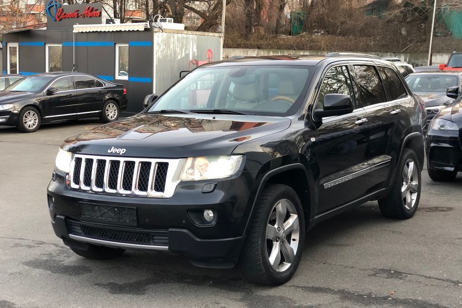 Продам Jeep Grand Cherokee OverLand Официальный 2011 года в Киеве