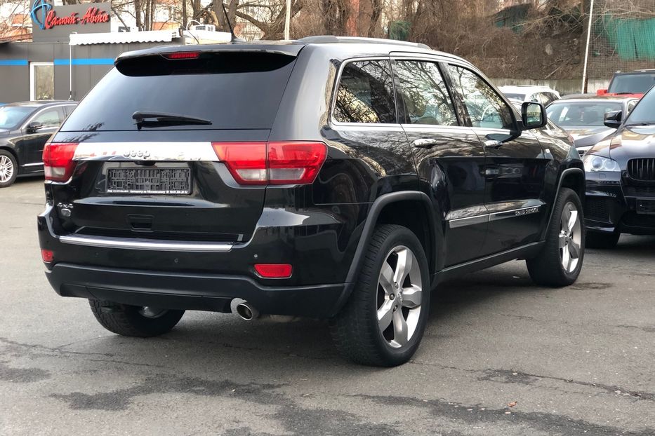 Продам Jeep Grand Cherokee OverLand Официальный 2011 года в Киеве