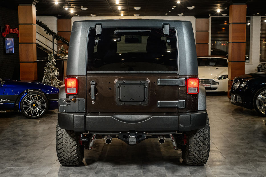 Продам Jeep Wrangler 2013 года в Одессе