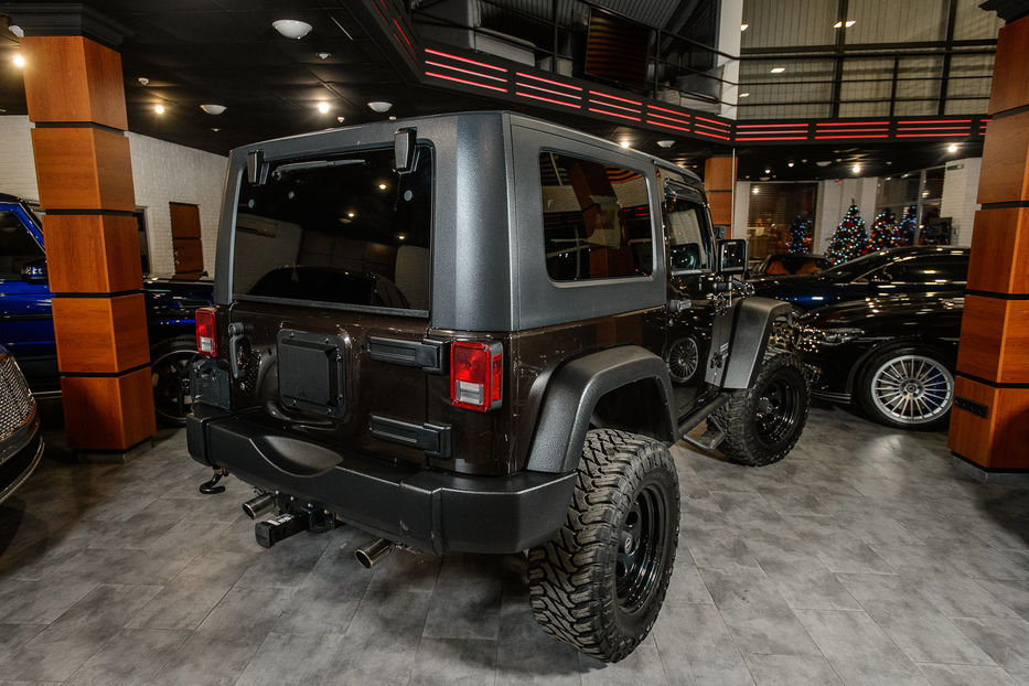 Продам Jeep Wrangler 2013 года в Одессе