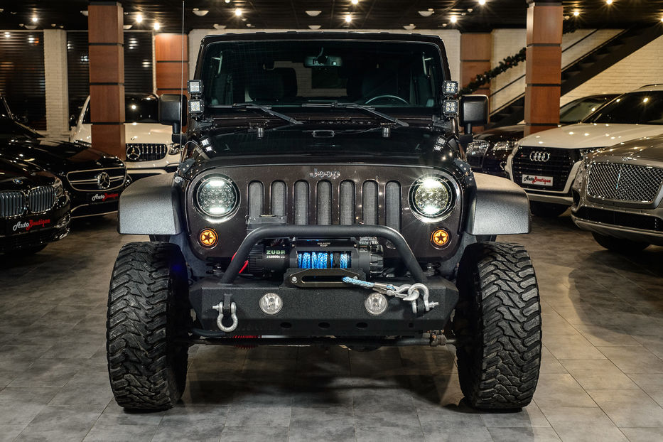 Продам Jeep Wrangler 2013 года в Одессе