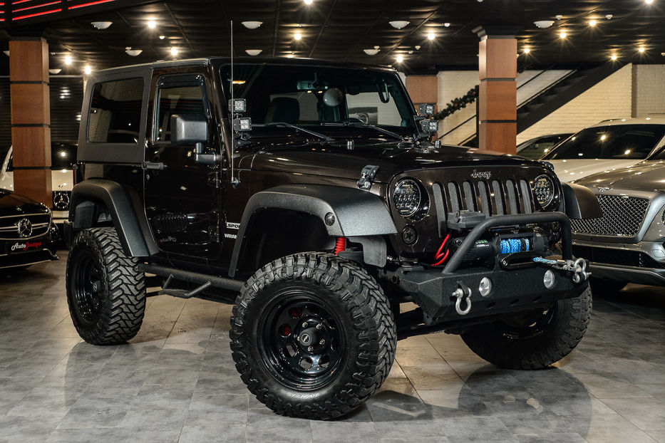 Продам Jeep Wrangler 2013 года в Одессе