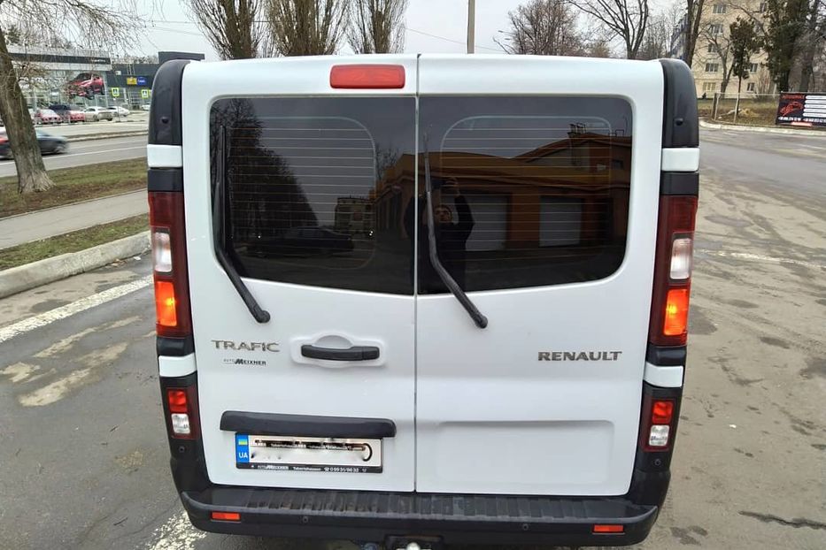 Продам Renault Trafic груз. Bi Turbo Long 2016 года в Харькове