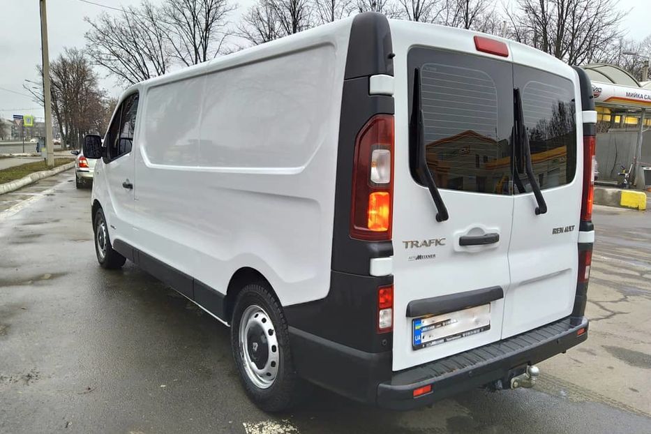 Продам Renault Trafic груз. Bi Turbo Long 2016 года в Харькове