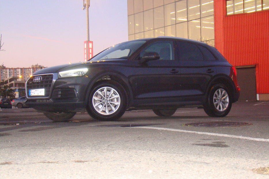 Продам Audi Q5 2.5 TD АКПП 2017 года в Одессе