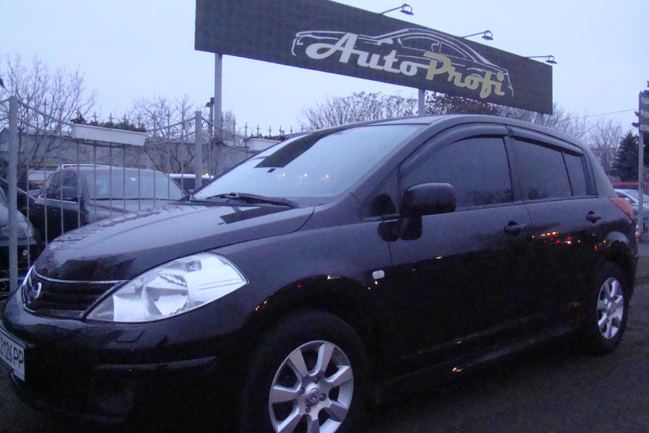 Продам Nissan TIIDA АКПП 2011 года в Одессе