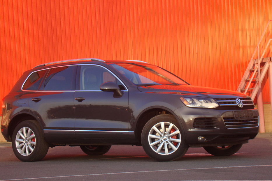 Продам Volkswagen Touareg 2011 года в Одессе