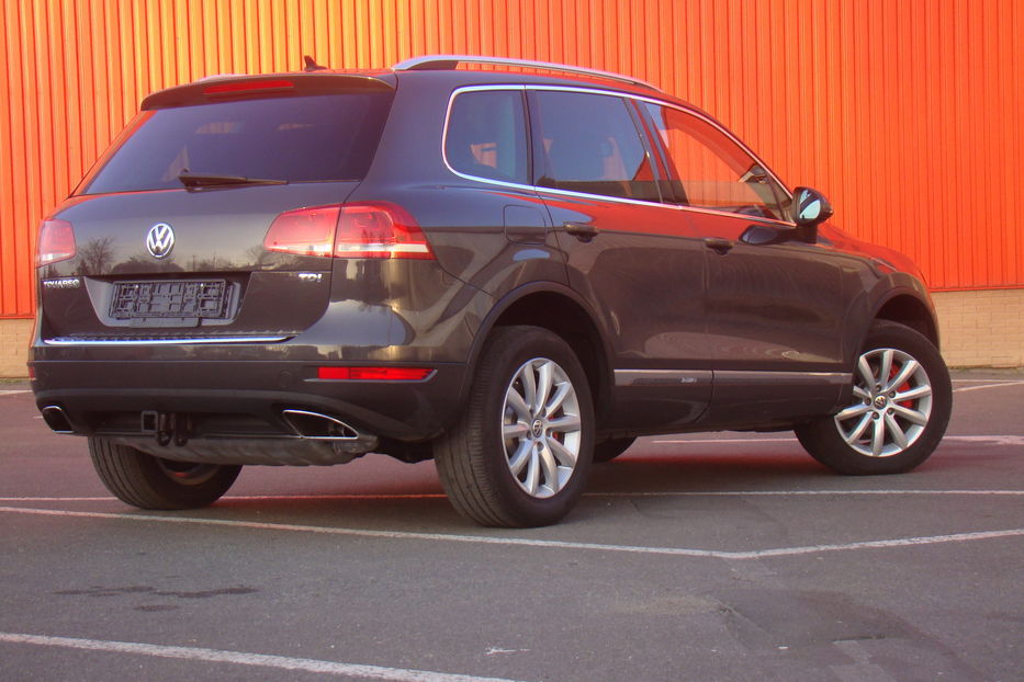 Продам Volkswagen Touareg 2011 года в Одессе