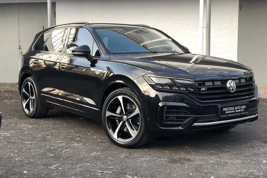 Продам Volkswagen Touareg 3.0 TFSI R-LINE Официальный 2019 года в Киеве