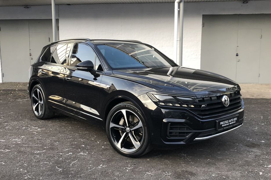 Продам Volkswagen Touareg 3.0 TFSI R-LINE Официальный 2019 года в Киеве