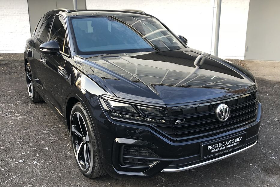 Продам Volkswagen Touareg 3.0 TFSI R-LINE Официальный 2019 года в Киеве