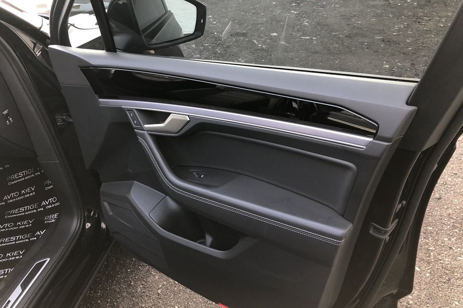 Продам Volkswagen Touareg 3.0 TFSI R-LINE Официальный 2019 года в Киеве