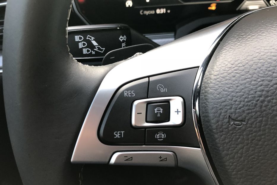 Продам Volkswagen Touareg 3.0 TFSI R-LINE Официальный 2019 года в Киеве