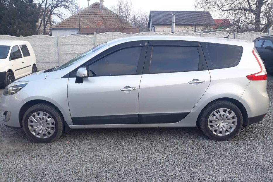 Продам Renault Grand Scenic 2012 года в Николаеве