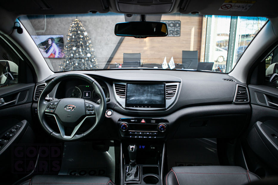 Продам Hyundai Tucson Elegance + 2018 года в Одессе