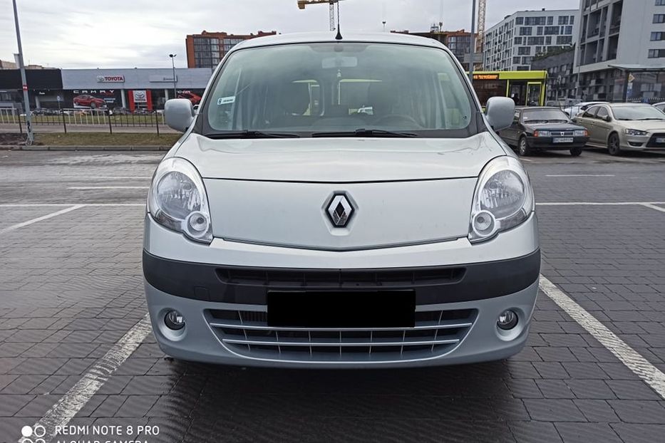 Продам Renault Kangoo пасс. 90 кс.  2011 года в Львове