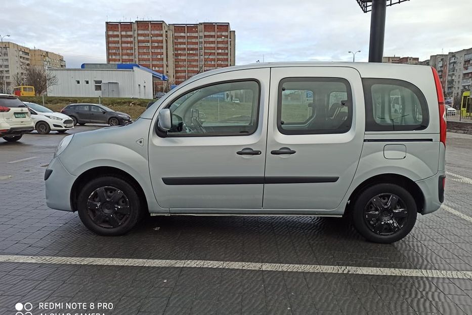 Продам Renault Kangoo пасс. 90 кс.  2011 года в Львове