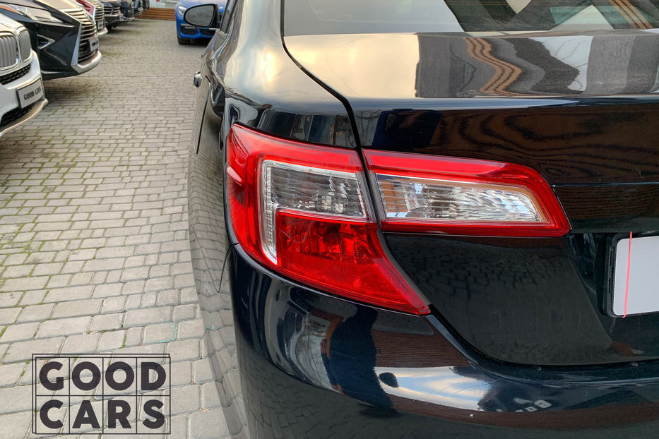 Продам Toyota Camry v50 2014 года в Одессе