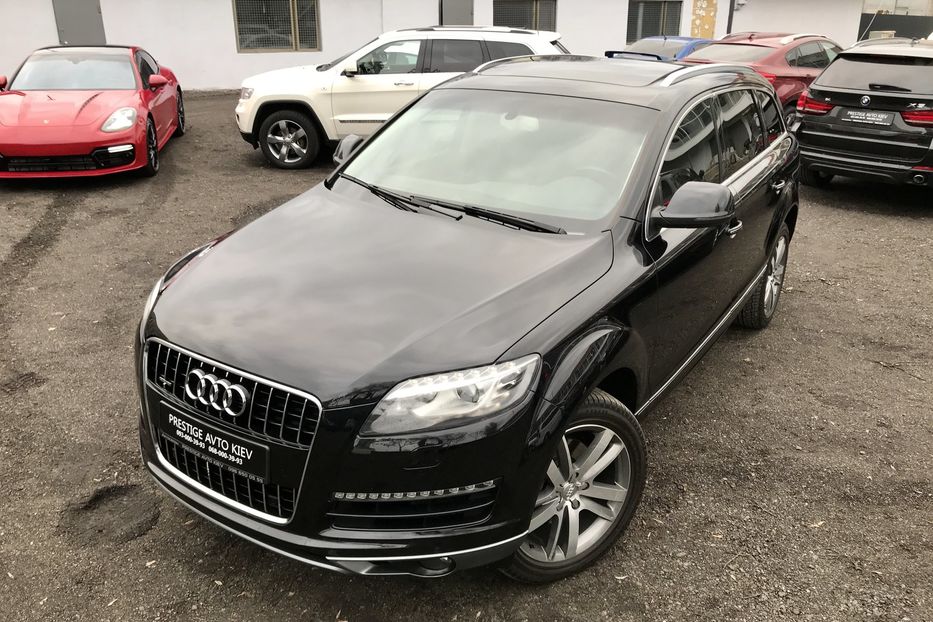 Продам Audi Q7 3.0 TFSI 2015 года в Киеве