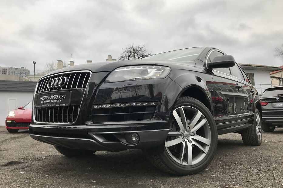 Продам Audi Q7 3.0 TFSI 2015 года в Киеве