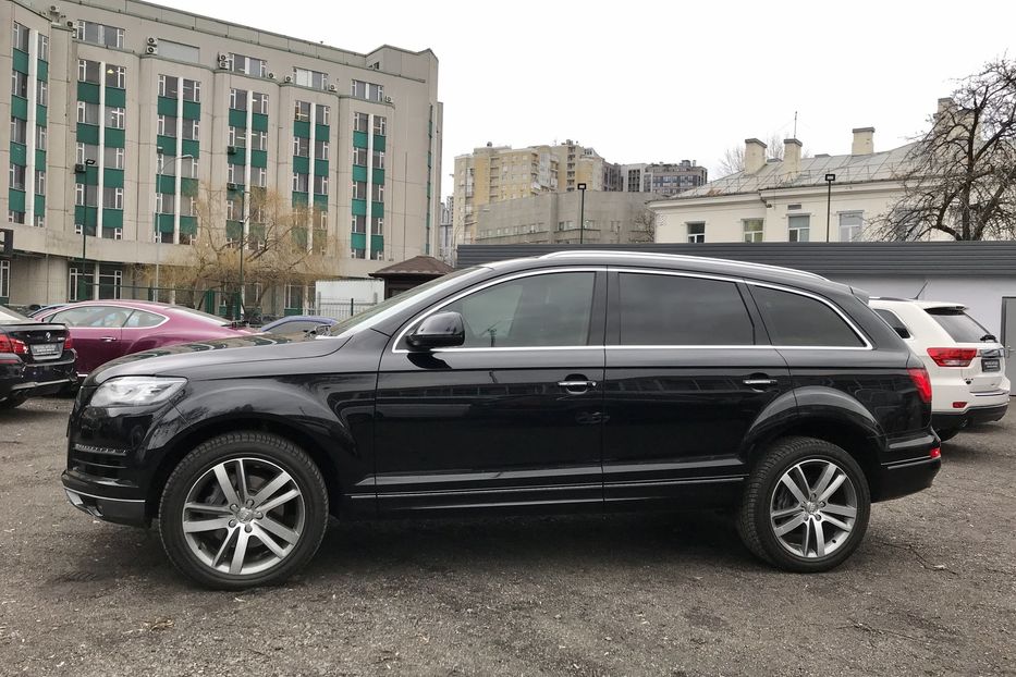 Продам Audi Q7 3.0 TFSI 2015 года в Киеве