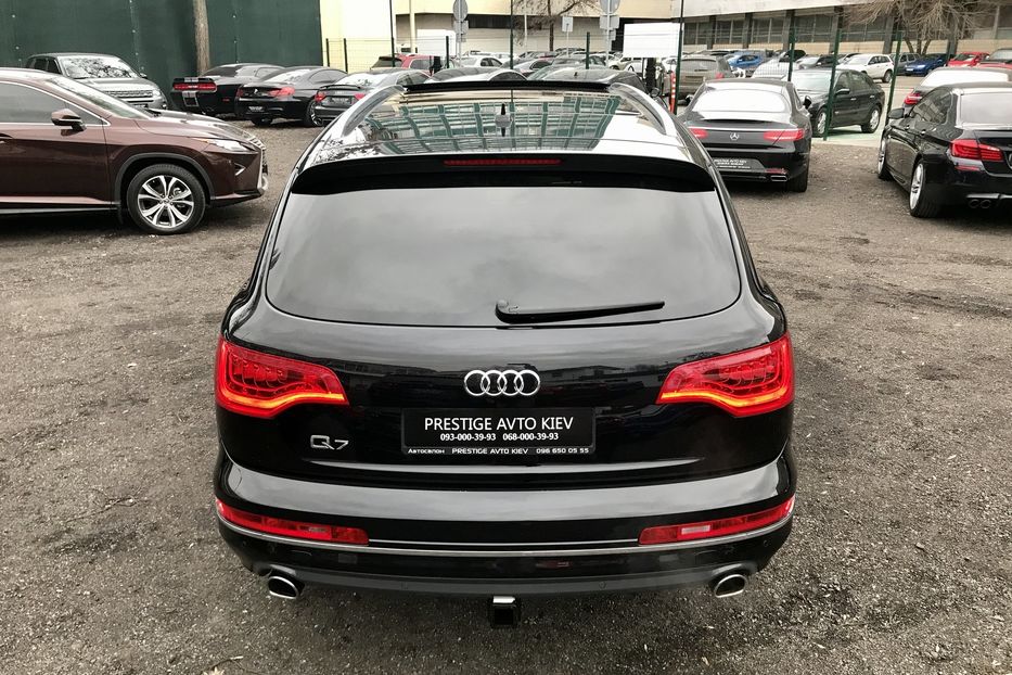 Продам Audi Q7 3.0 TFSI 2015 года в Киеве