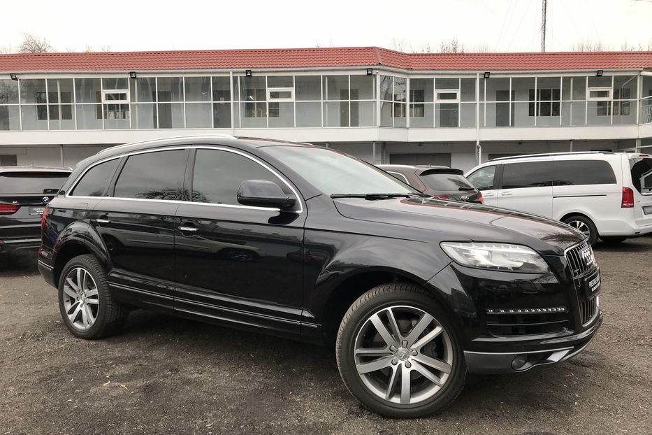 Продам Audi Q7 3.0 TFSI 2015 года в Киеве