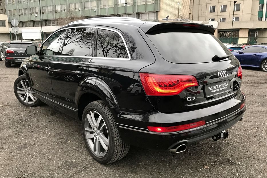 Продам Audi Q7 3.0 TFSI 2015 года в Киеве