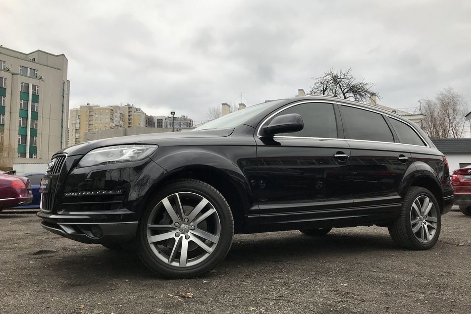 Продам Audi Q7 3.0 TFSI 2015 года в Киеве